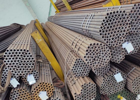 ท่อหม้อที่มีความแข็งแกร่งสูง Cabon Steel ไม่มีสายสําหรับหม้อแรงดันสูง