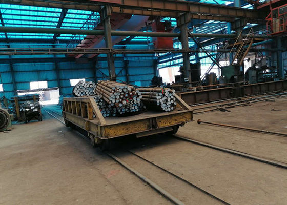 ชิ้นส่วนท่อหม้อไอน้ำเหล็กกล้าคาร์บอนแรงดันสูงเป็นเครื่องอัดความร้อนแบบ Superheater ในโรงไฟฟ้า