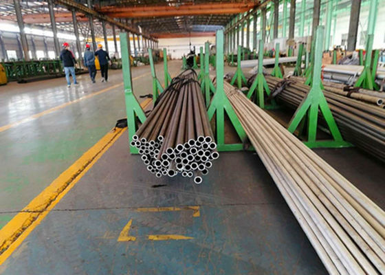 ท่อเหล็กไร้รอยต่อสแตนเลสสตีล / ASTM 316 316L A312 304 Ss หลอด