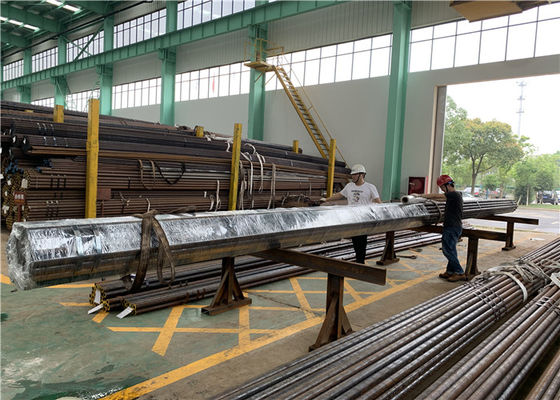 หม้อไอน้ำ 168 มม. ASTM A210 ท่อเหล็กคาร์บอนไม่มีรอยต่อสำหรับสถานีไฟฟ้า