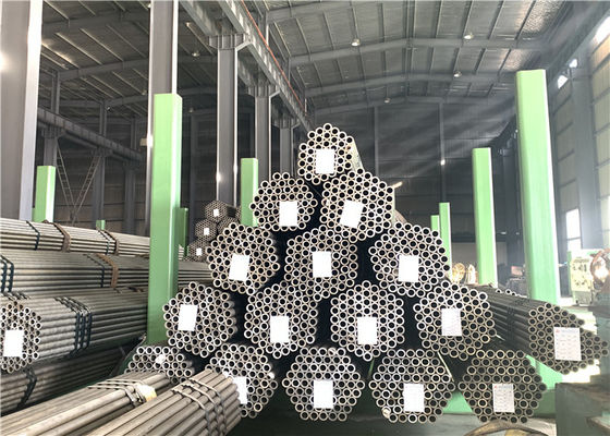Stabilized S32109 321H ความต้านทานการกัดกร่อนของท่อเหล็กหม้อไอน้ำแบบไม่มีรอยต่อ