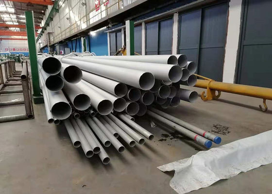 SA213 T11 ท่อโลหะผสมเหล็กไร้รอยต่อสำหรับหม้อไอน้ำและอุปกรณ์แลกเปลี่ยนความร้อนความยาว 6 เมตร