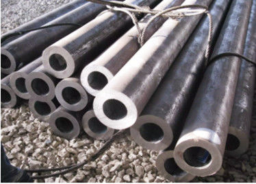 ASME SA213 T22 ท่อหม้อไอน้ำไร้รอยต่อปลายฝาพลาสติกทนความร้อน