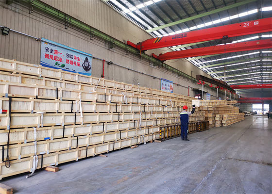 TP316L Bright Annealed สแตนเลสท่อไร้รอยต่อความหนา SCH160