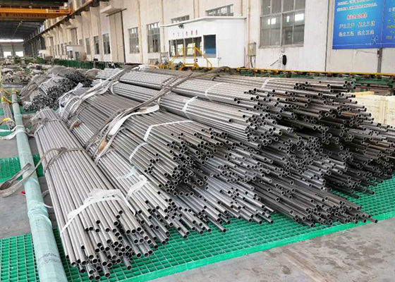 ASTM A269 TP321 316 ท่อเหล็กสแตนเลสสำหรับเครื่องทำความร้อนหม้อไอน้ำหัวรถจักร
